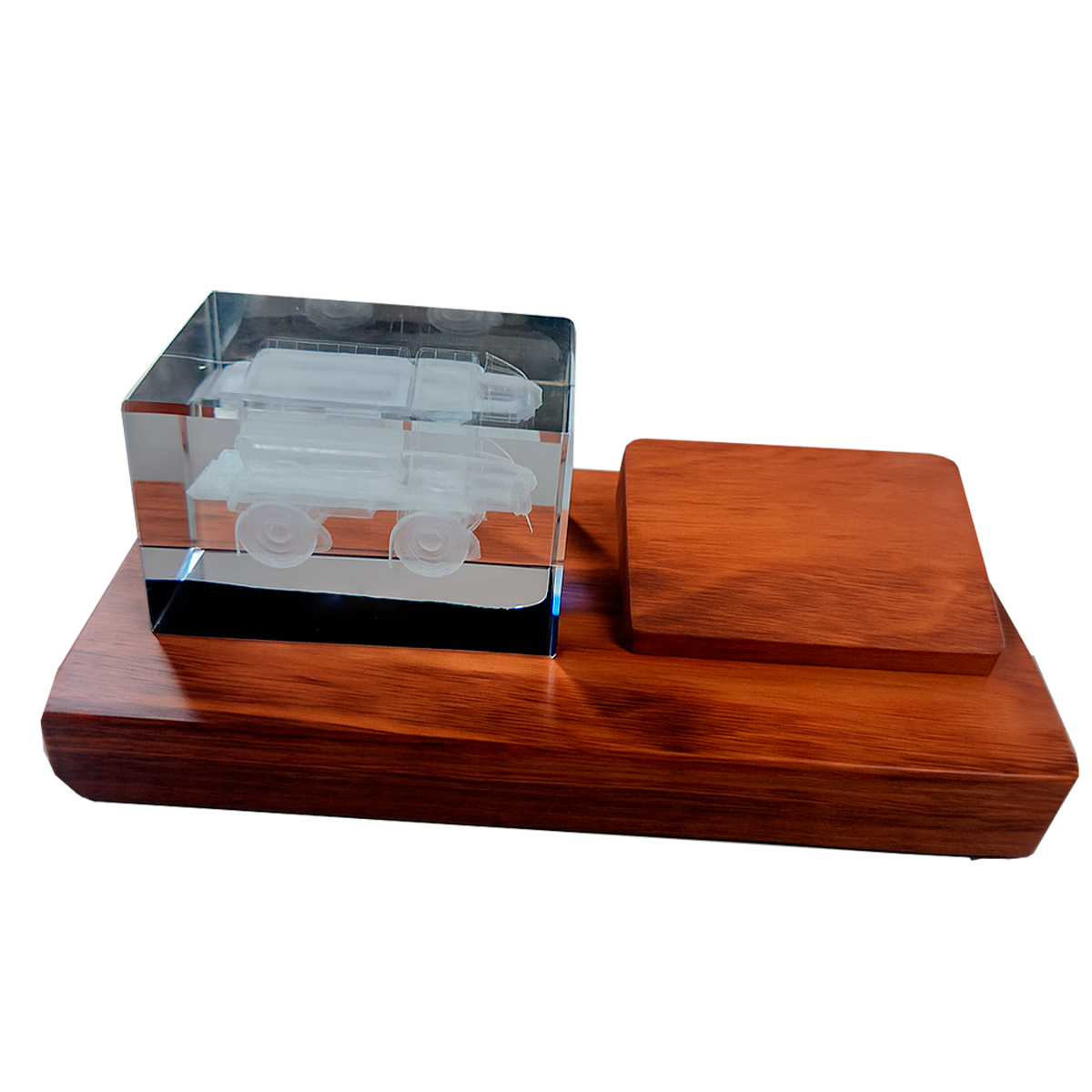 Troféu em Madeira e Cristal